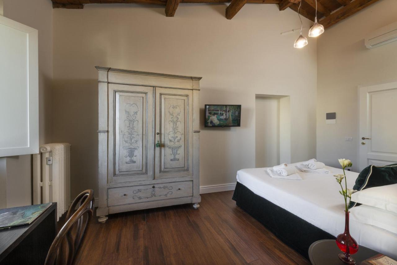 Affittacamere Parione Uno 3*